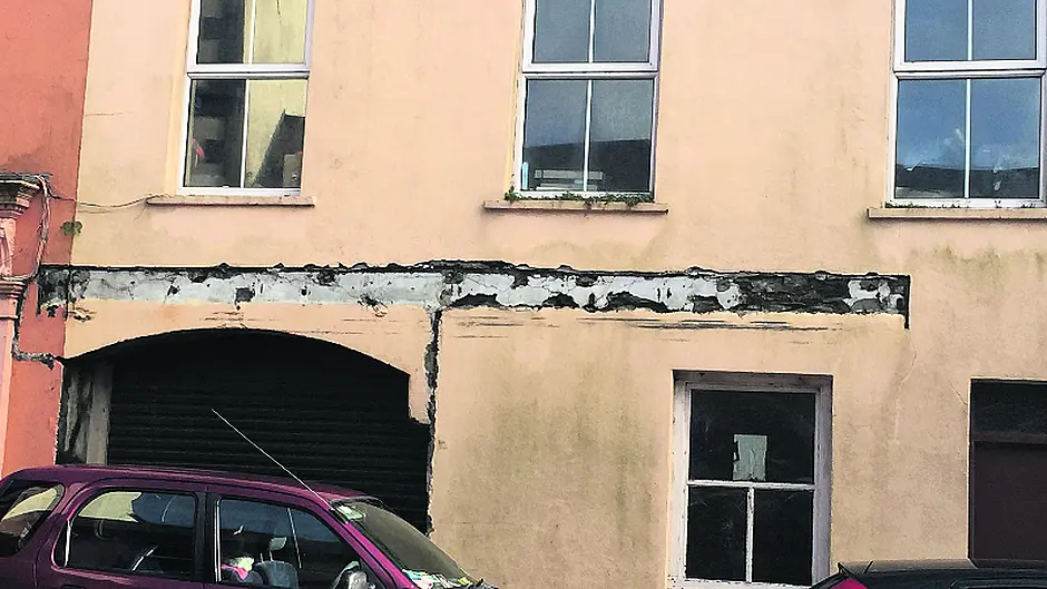 Town's ‘tumbledown' buildings criticised Image