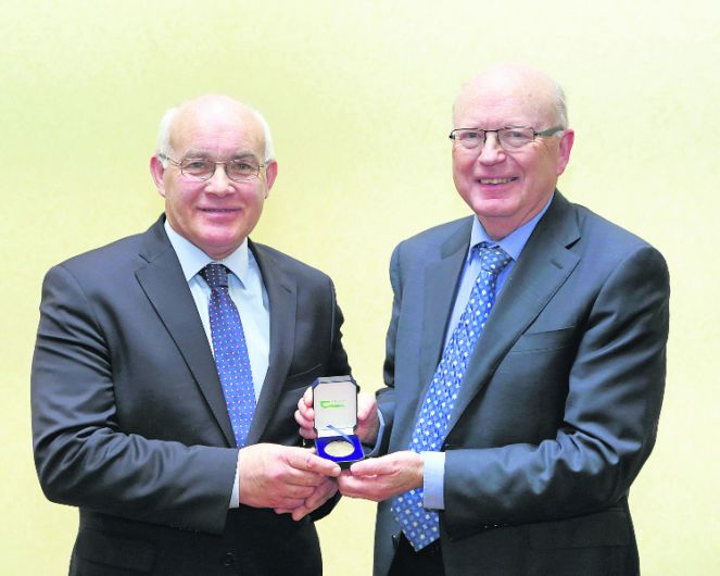 Billy awarded  gold medal  by Teagasc Image