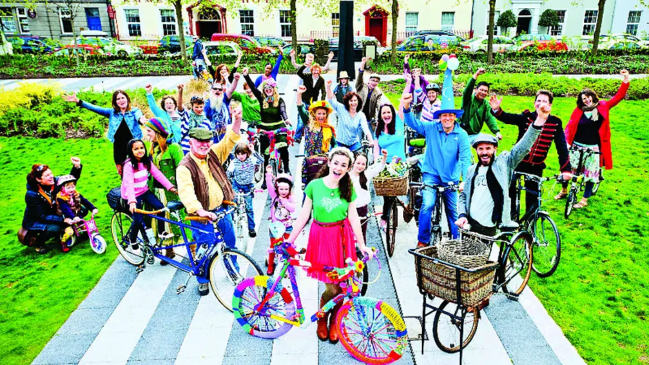 On your bike for Clon's chain gang fest Image