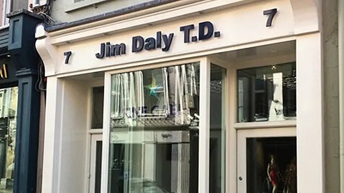 Broadband protestors to picket TDs' offices Image