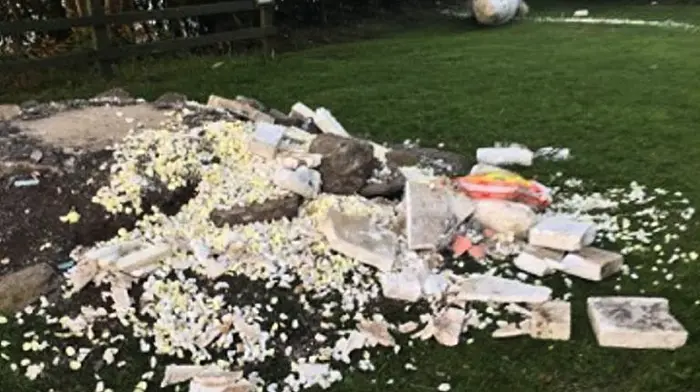 Schull locals horrified at destruction of ‘beacon' sculpture Image