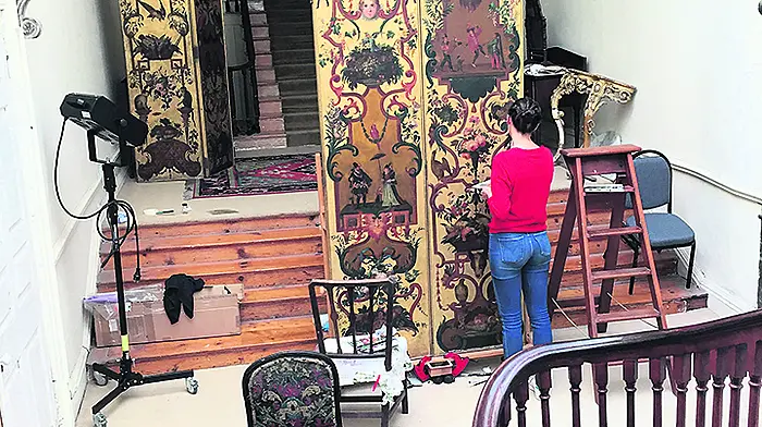 German students begin Bantry House restoration work Image