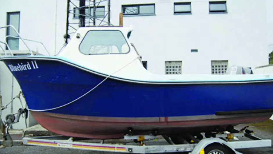 Man who fell overboard wasn't wearing his life jacket Image