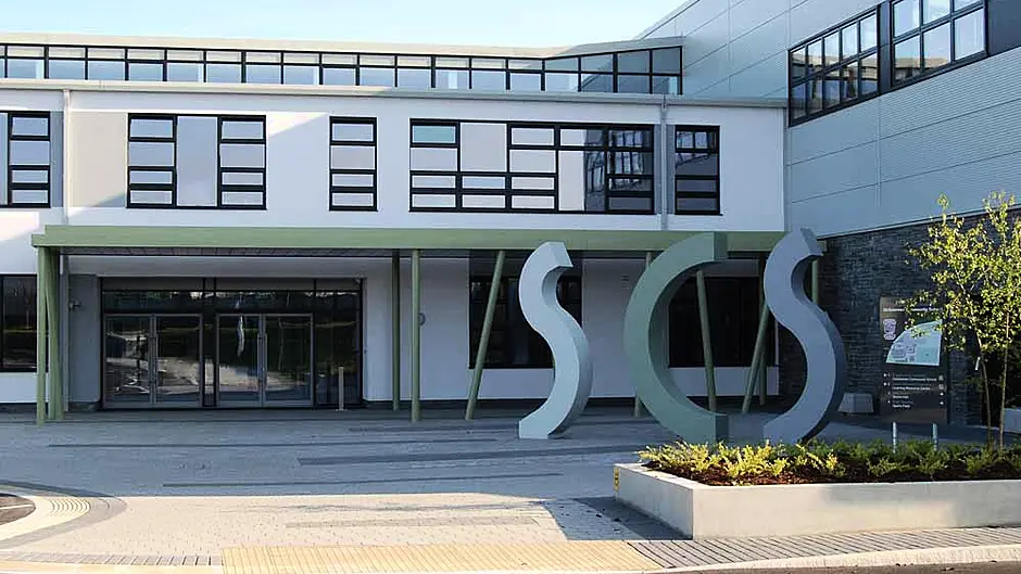 Gardaí investigate burglary at Skibbereen Community School Image