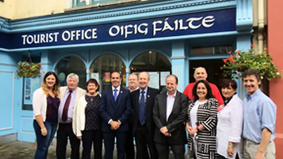 Chamber asks Minister Ross for more funds to run tourist office Image