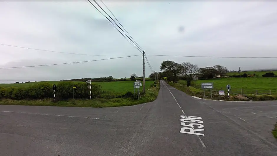 Two vehicle collision at Castletownshend Image