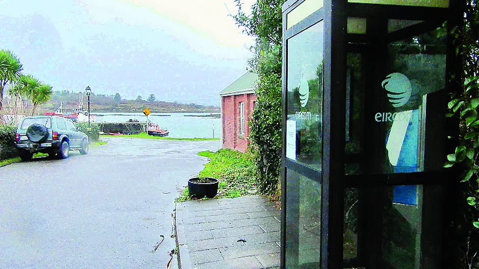 Payphones to go despite mobile blackspots Image