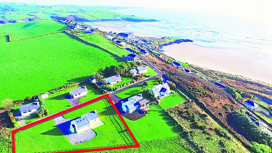 Bright home on award-winning beach Image