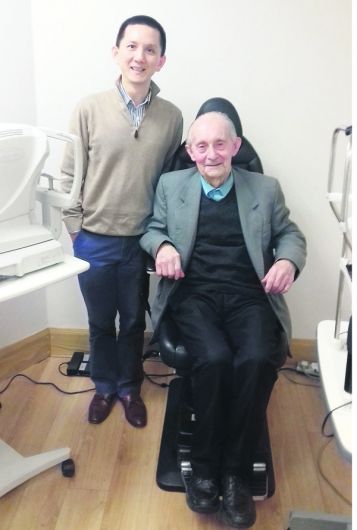 West Cork man (90) endures a 600-mile journey for eye operation Image