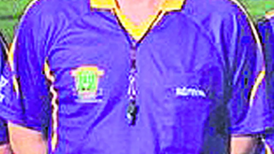 In a West Cork Minute - referee Alan Long Image