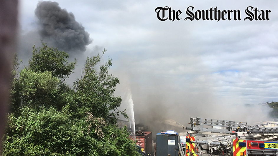 [Watch] Firefighters tackle major blaze at Baltimore fish factory Image