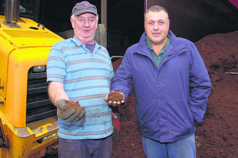 Farmers turn to peat for animal bedding Image