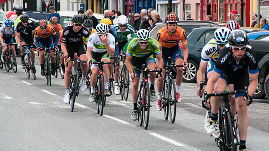 Cork Foundation brings charity cycle to Bantry Image