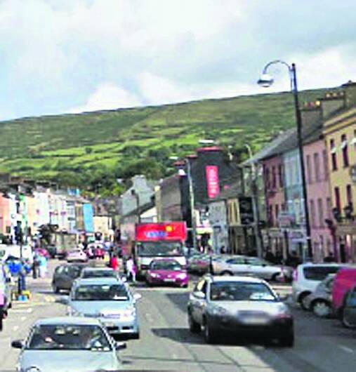 Bantry gridlocked because of tourist tailbacks Image