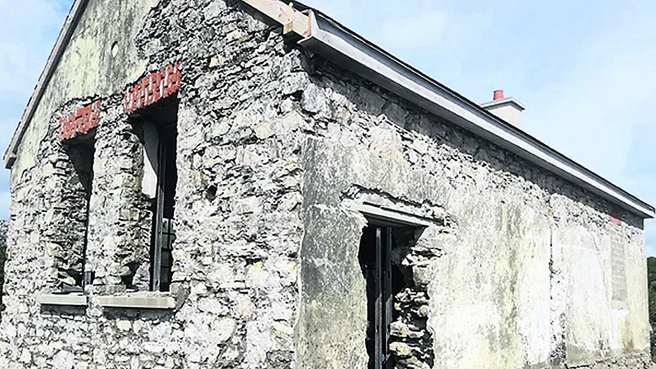 New 30-bed hostel for Whiddy Island's old schoolhouse Image