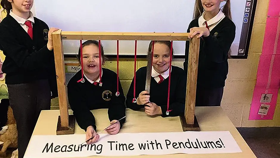 Bantry students get in the swing of it with pendulum project for science fair Image
