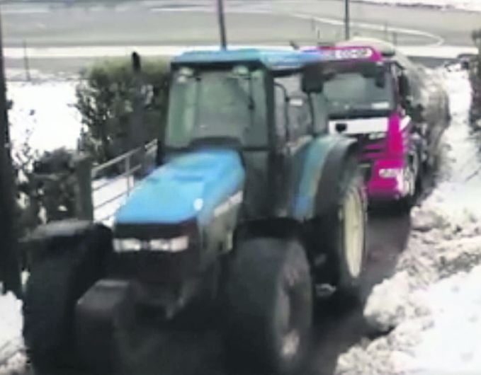 Co-ops pull out all the stops to  collect milk during snowstorm Image