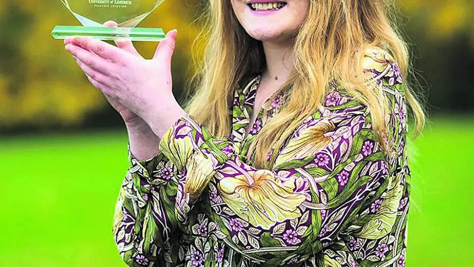 Niamh is honoured with J&J bursary Image