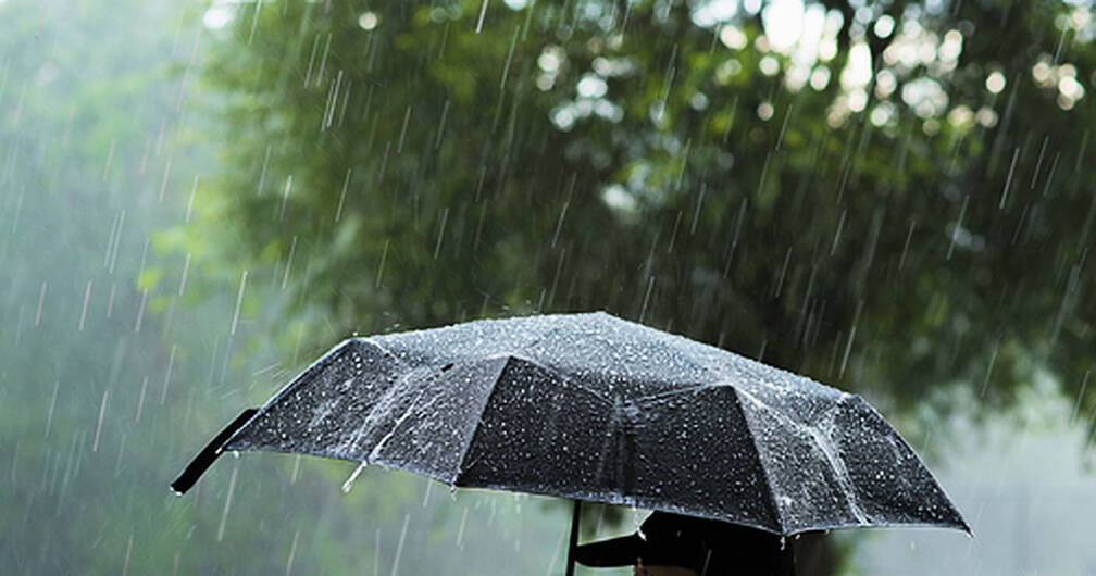 Yellow rain warning from Met Eireann for Cork from today until Wednesday night Image