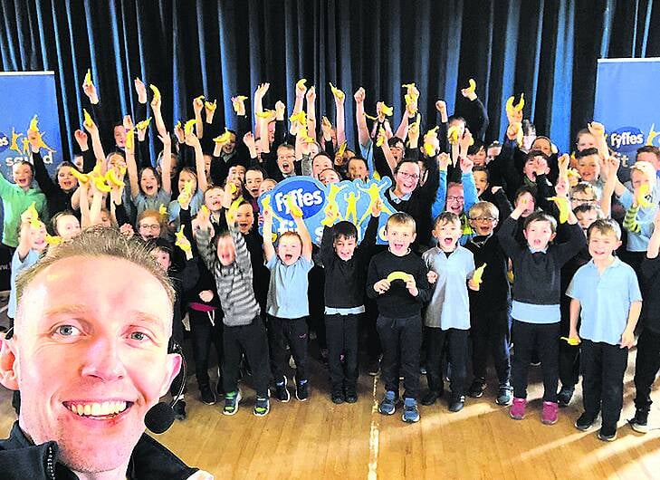 Tim brings fitness message to West Cork schools Image