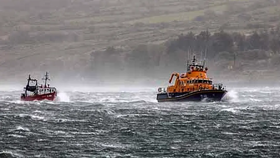 BREAKING: Fishing vessel assisted by Castletownbere lifeboat during Storm Hannah Image