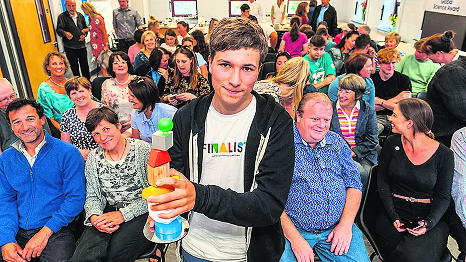 Fionn is feted back in Schull Image