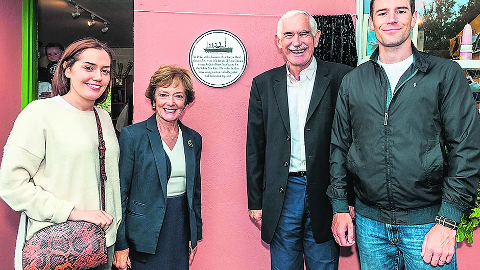 Plaque to mark Titanic ticket office unveiled in Ballydehob Image