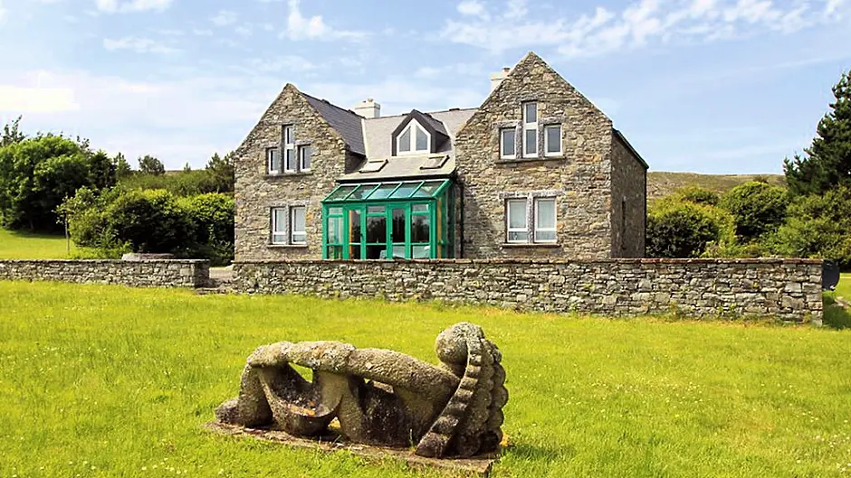 Big and beautiful on the peninsula Image