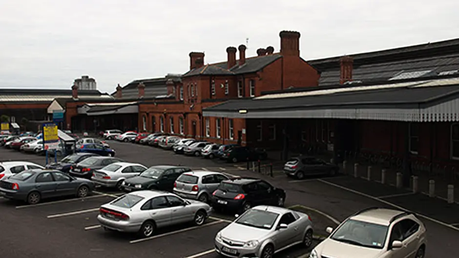 Man arrested after suspected cocaine and heroin seized at railway station Image
