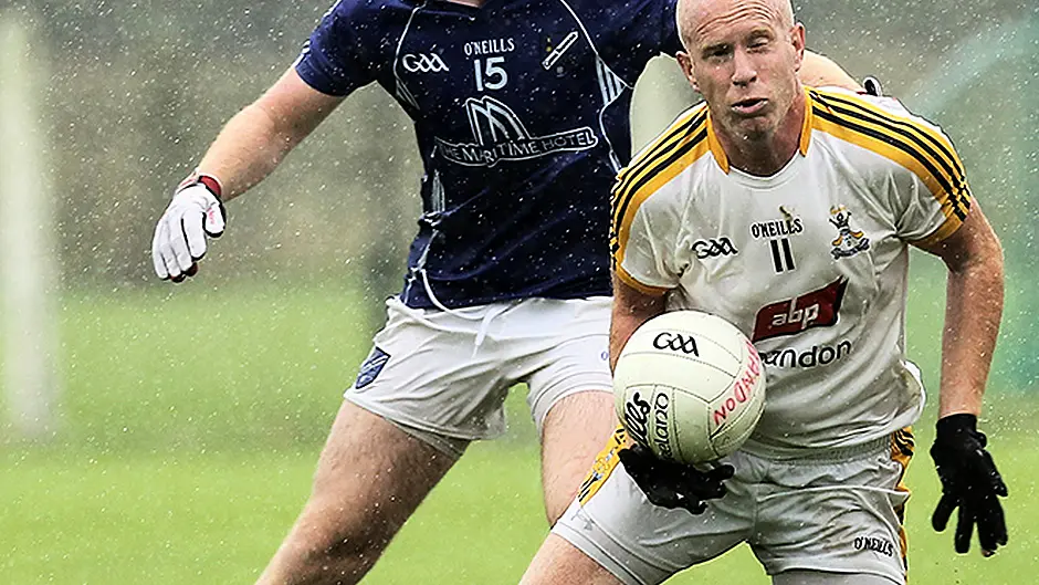 Bandon and Bantry battle for county semi-final spot Image