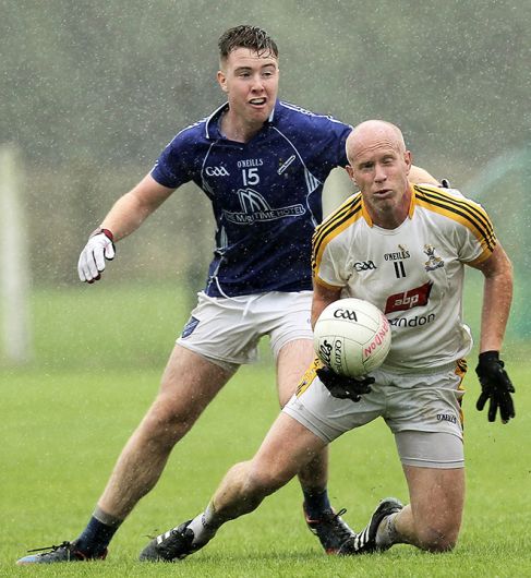 Bandon and Bantry battle for county semi-final spot Image
