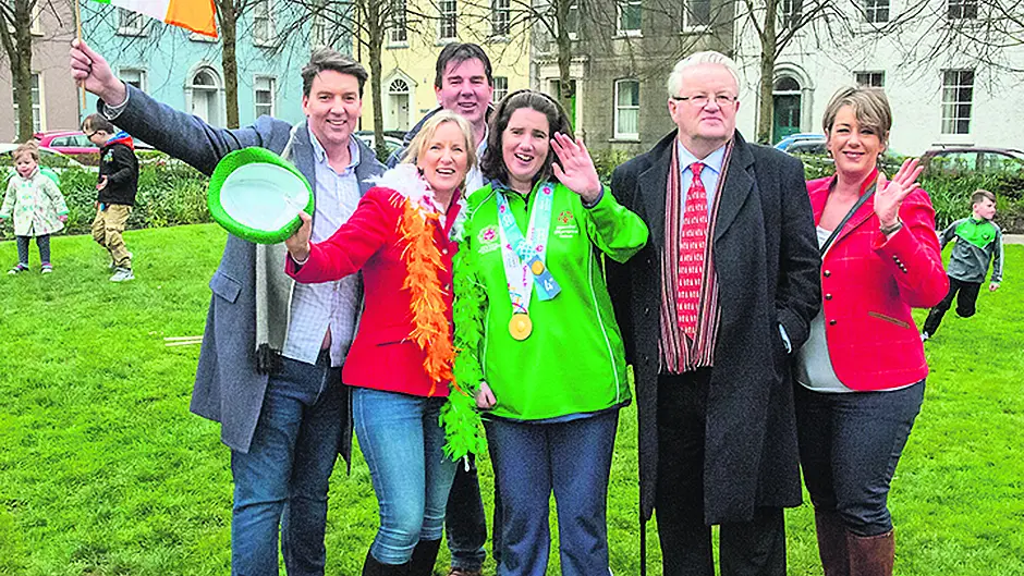 Hundreds welcome home gold medal winner Aoife Image