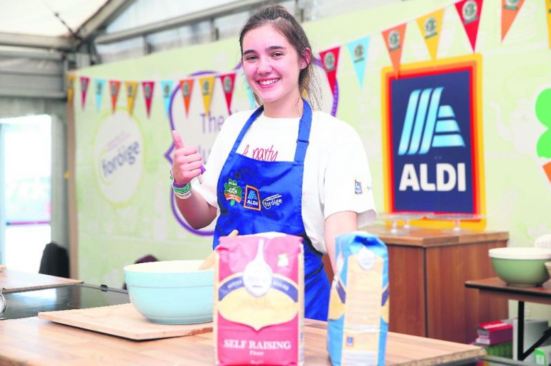 Caoimhe scoops €1,000 and national junior baking title Image