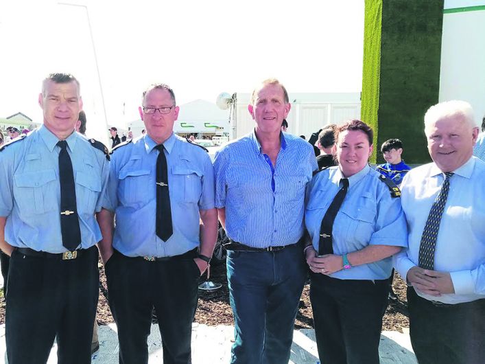 Gardaí flex their community muscles with ‘buses to the ploughing' initiative Image