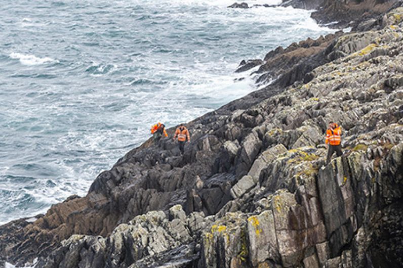 Search continues for young fisherman missing off Dunmanus Bay Image