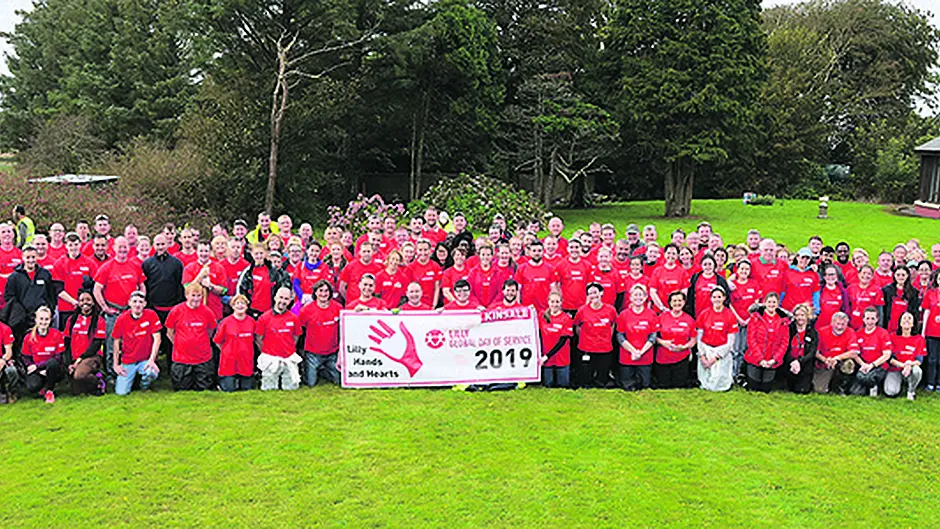 Eil Lilly staff volunteer at Tabor Lodge Image