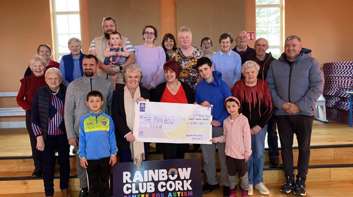 A cheque of €2,700 was presented to Karen O'Mahony of the Rainbow Centre for Autism by the Deane family following a successful fundraising bingo session in Cox's Hall, Dunmanway.   (Photo: Flash photography)