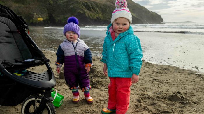 Rosscarbery, West Cork, Ireland. 3rd Apr, 2024. The sun shone in Rosscarbery today, after weeks of incesant rain. Enjoying the Warren Beach were 1 yr old Saide O'Mahony and 3 yr old Ayda O'Mahony from Rosscarbery. Picture: Andy Gibson.