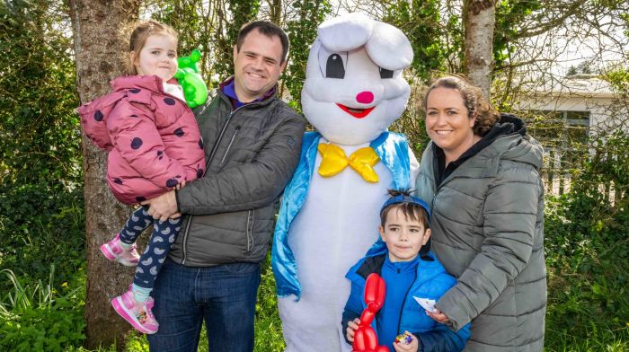 Dunmanway, West COrk, Ireland. 30th Mar, 2024. Dunmanway Events Committee organised and ran an Easter Egg hunt at Dunmanway playground today. Posing with the Easter Bunny at the Easter Egg hunt was Minister for State Neale RIchmond TD (FG) with his family Beth, Luke and Babs. Picture: Andy GIbson.