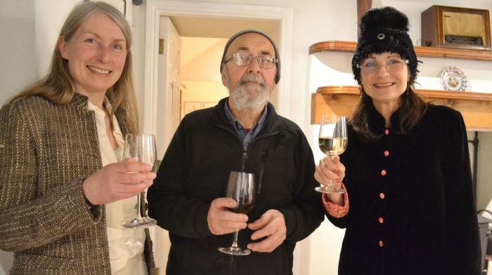 Artists Fiona Walsh and Christina Todesco-Kelly pictured with Brian Lalor who officially opened their joint exhibition at Cnoc Buí in Union Hall last Friday evening. Photo; Anne Minihane.