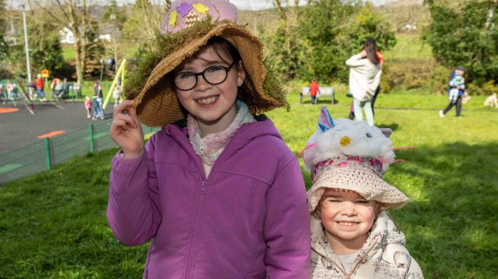 Chloe (7) and Kate (5) O'Shea from Dunmanway enjoying the Easter egg hunt event which was held at the Dunmanway playground on Easter Saturday.   (Photo: Andy Gibson)