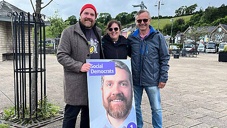 German couple discover namesake on election posters Image