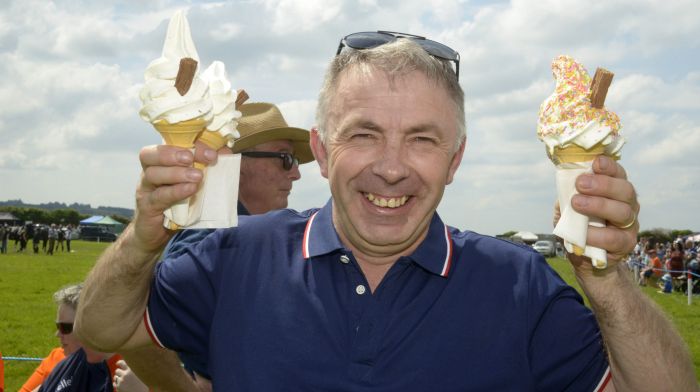 John Barry on ice-cream duty in the glorious weather at the Bandon Agricultural Show.   (Photo: Denis Boyle)