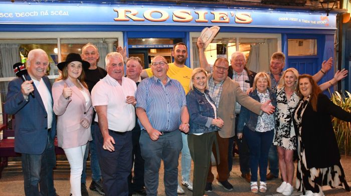 At the launch of the Ballydehob Country Music Festival 2024 last Friday night at Rosie's in Ballydehob are Hugh O'Brien, Effie O'Neill, Noel Camier, Finbarr Harrington, Gerard O'Driscoll, Eddie Hodnett, James Levis, Cllr Danny Collins (deputising for the county mayor), Karen Lacey, Barry O'Brien, Christine O'Regan, Donal Levis, Carina O'Donoghue and Bernie O'Brien.  (Photo: Anne Minihane)