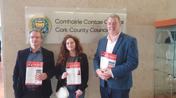 Campaign manager Eamon Kirwan with Labour party candidate Evie Nevin and her nominee, former Labour party TD Michael McCarthy.