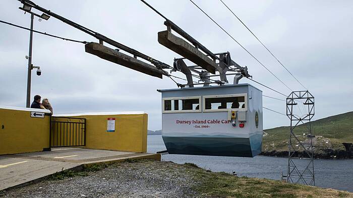 Call to extend free travel to Dursey cable car Image