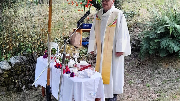 Fr Finbarr Crowley celebrating the famine graveyard mass at Kilpadder.