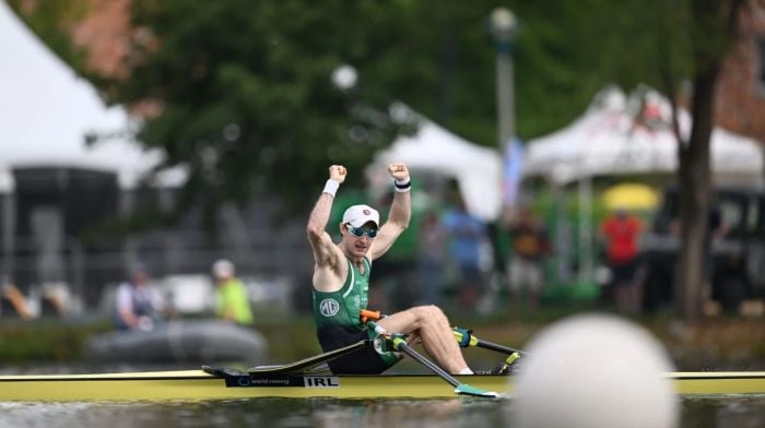 Paul O'Donovan powers to his SEVENTH World rowing title! Image