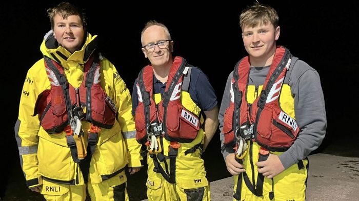 Breaking: Speedboats rescued off Blind Strand last night Image