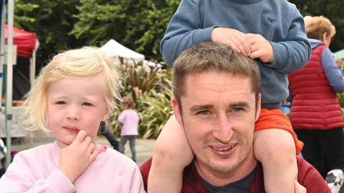 Stephen Murray from Rosscarbery with his children Nessa and Fionn at the Friday market in Kennedy Park.  (Photo: Martin Walsh)